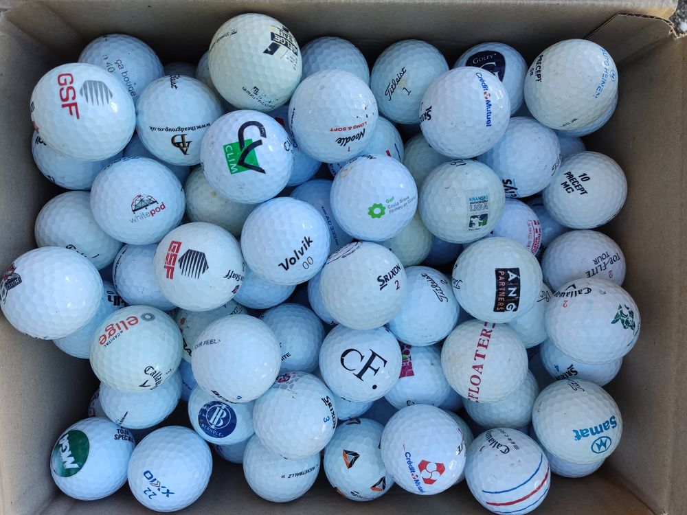 lot de 100 balles de golf logot&eacute;es Sports