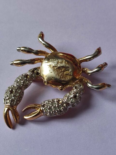 jolie broche vintage 10 Viry-Noureuil (02)