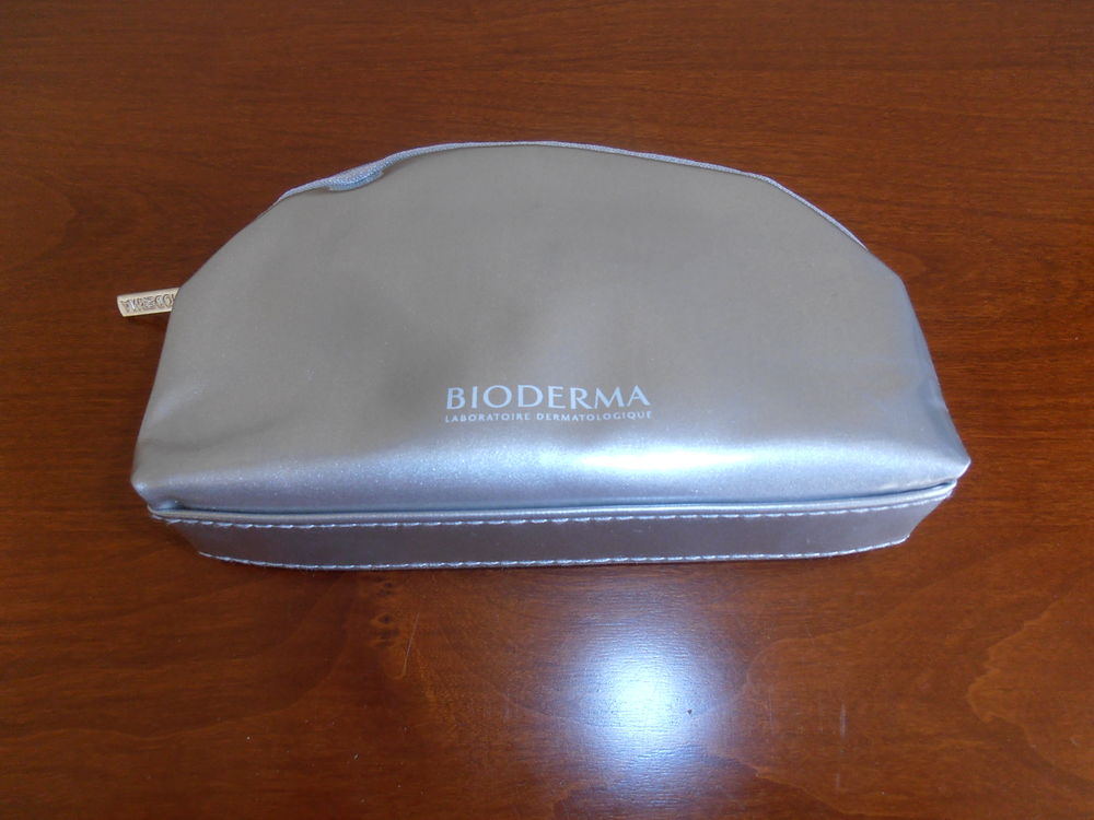 Trousse argent&eacute;e Maroquinerie