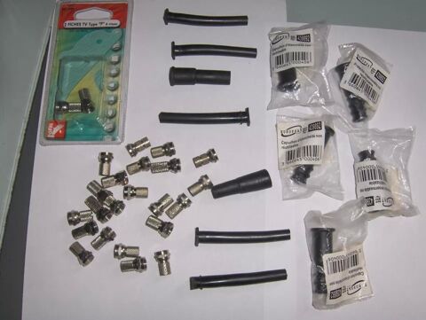 Lot accessoires c�ble TV fiches et capuchons 15 Sauchy-Cauchy (62)