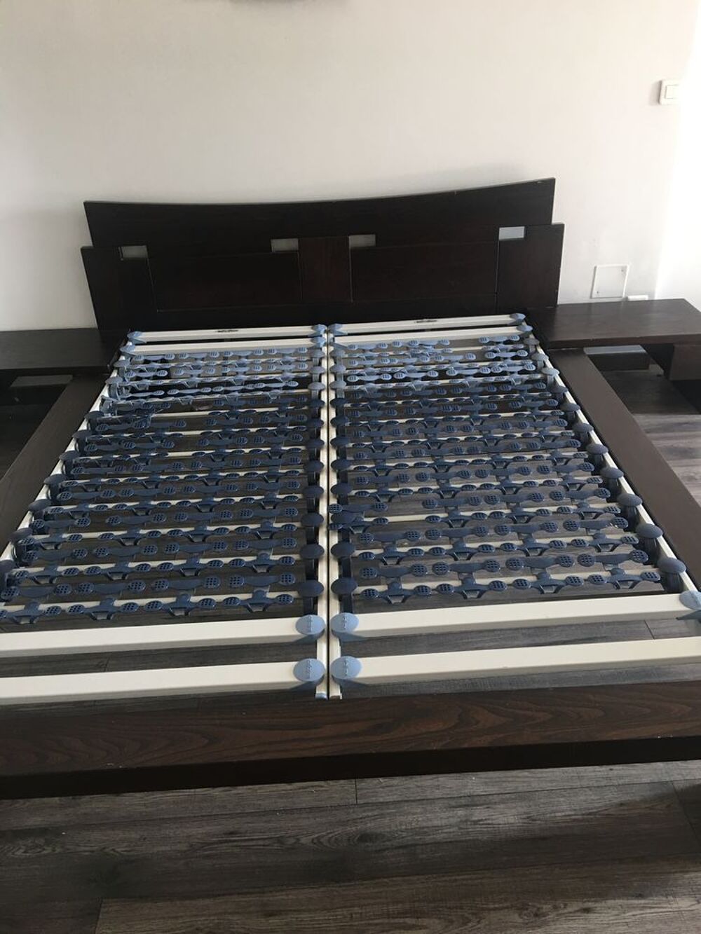 contours de lit wenge et sommier 160 Meubles