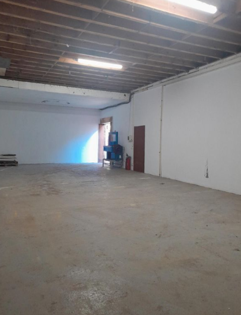  Atelier � louer 1 pi�ce 93 m� Pontonx-sur-l'adour