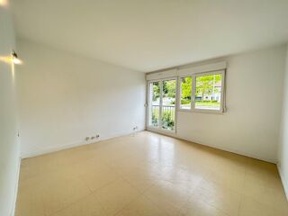  Appartement à louer 2 pièces 52 m²