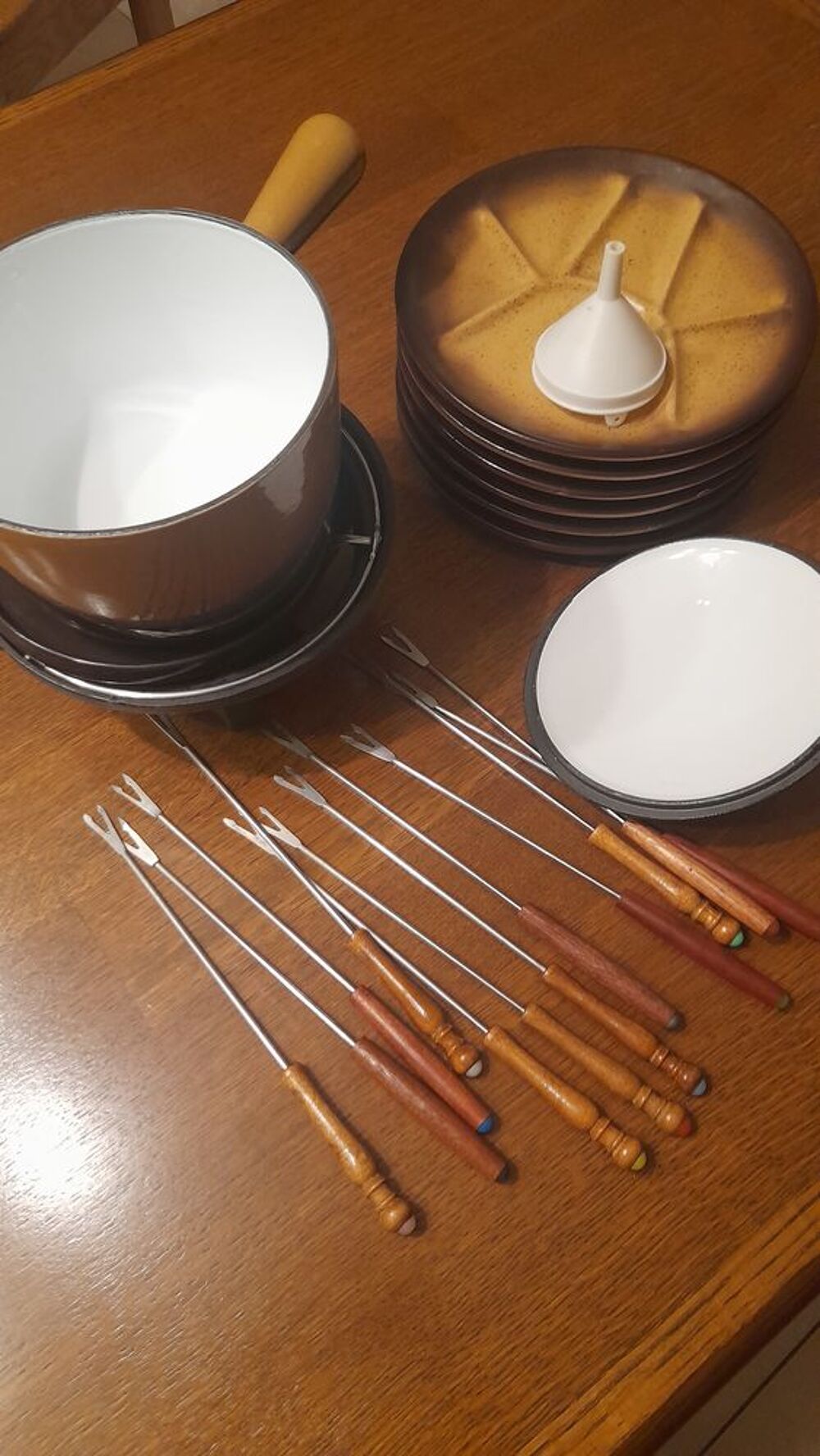 Appareil &agrave; fondue en fonte &eacute;maill&eacute;e Cuisine