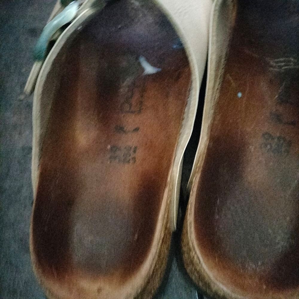 Sandales cuir papillio pointure 39 tr&egrave;s bon &eacute;tat Chaussures