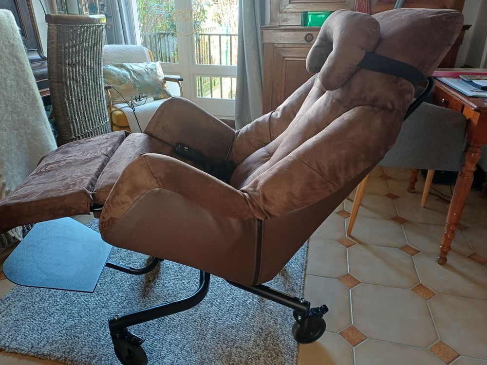 Fauteuil coque &eacute;lectrique Meubles