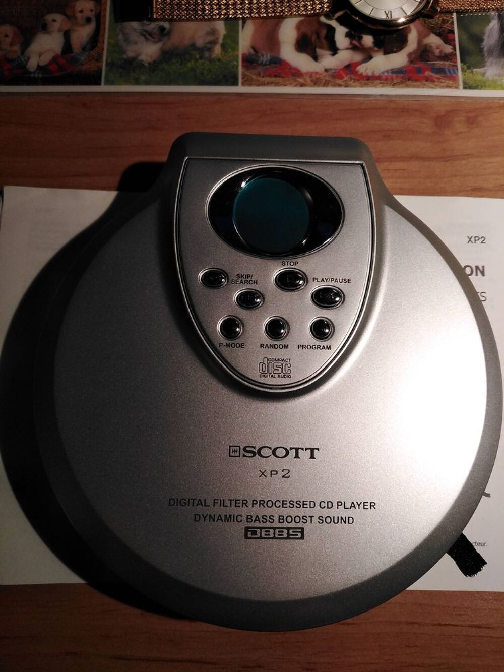 lecteur de disques compacts SCOTT avec &eacute;couteurs Audio et hifi