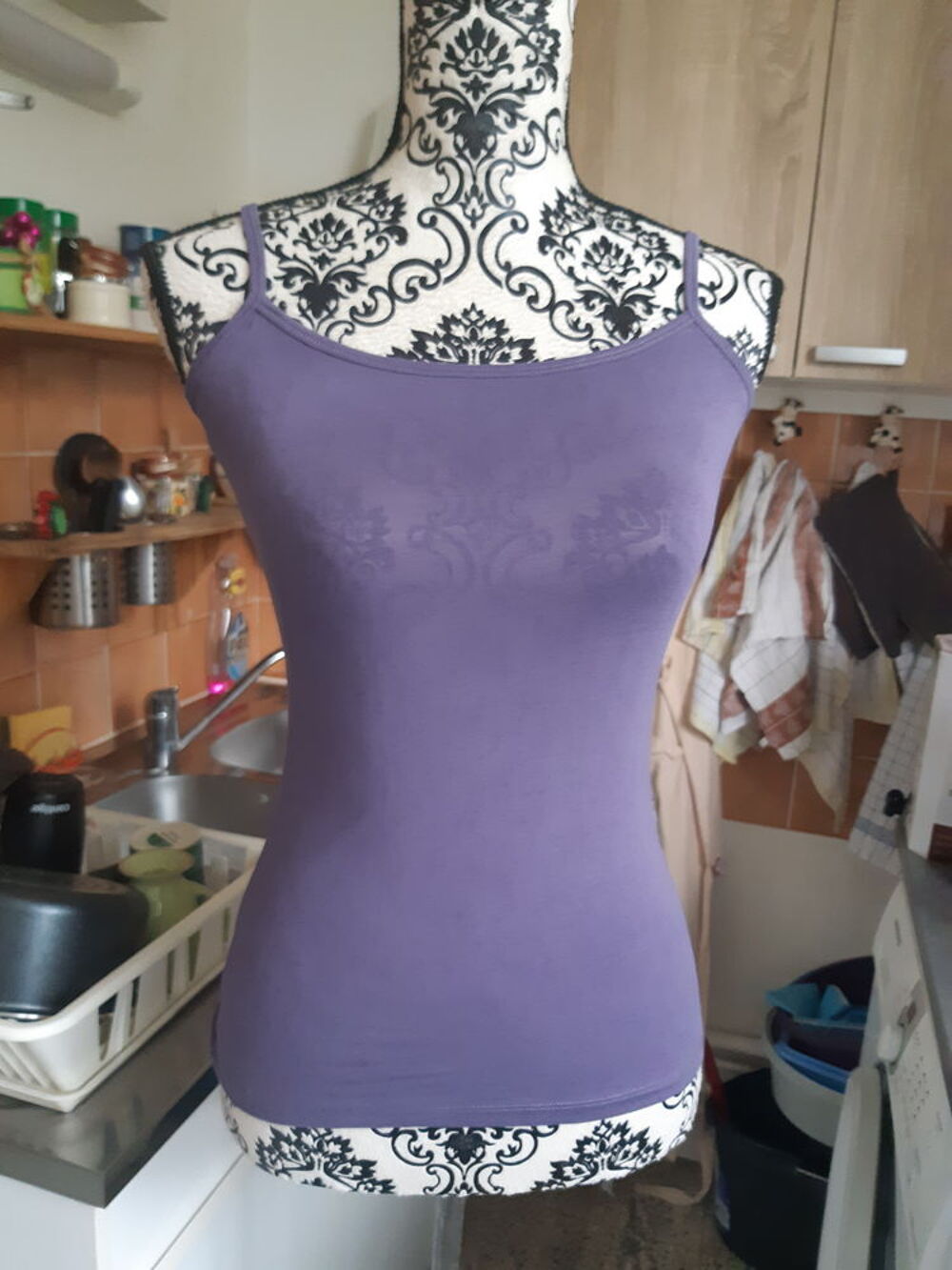 top violine prune NAF NAF NEUF taille S
Vêtements