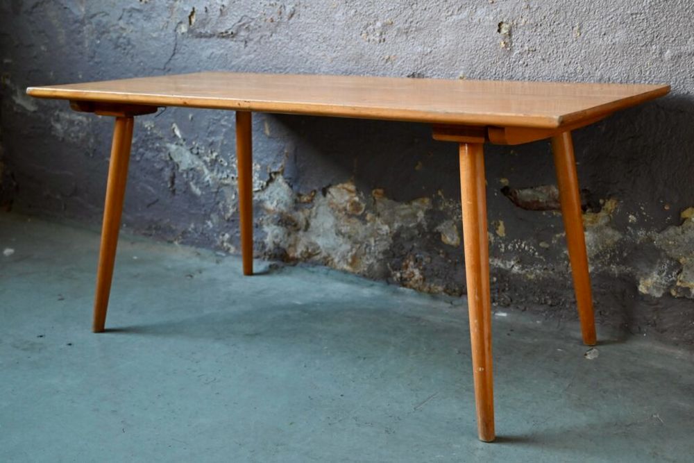 Table basse ancienne tout bois aux pieds compas style boh&egrave;me Meubles