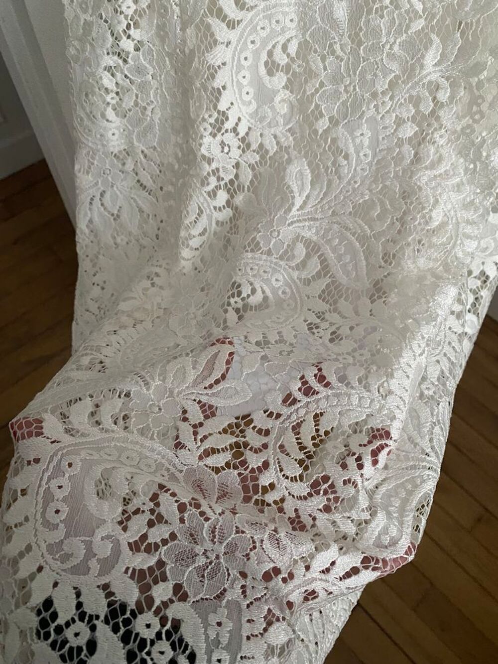 Robe de mari&eacute;e Vêtements