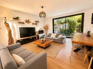  Maison à vendre 4 pièces 105 m² Nîmes