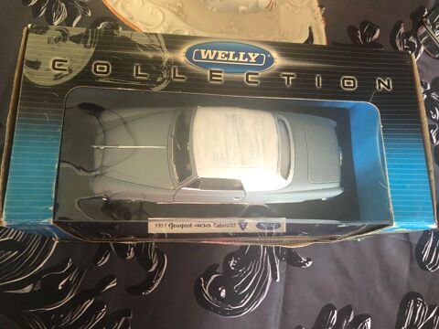 Jolie Peugeot 403 cabriolet marque Welly Columbo Combre (42)