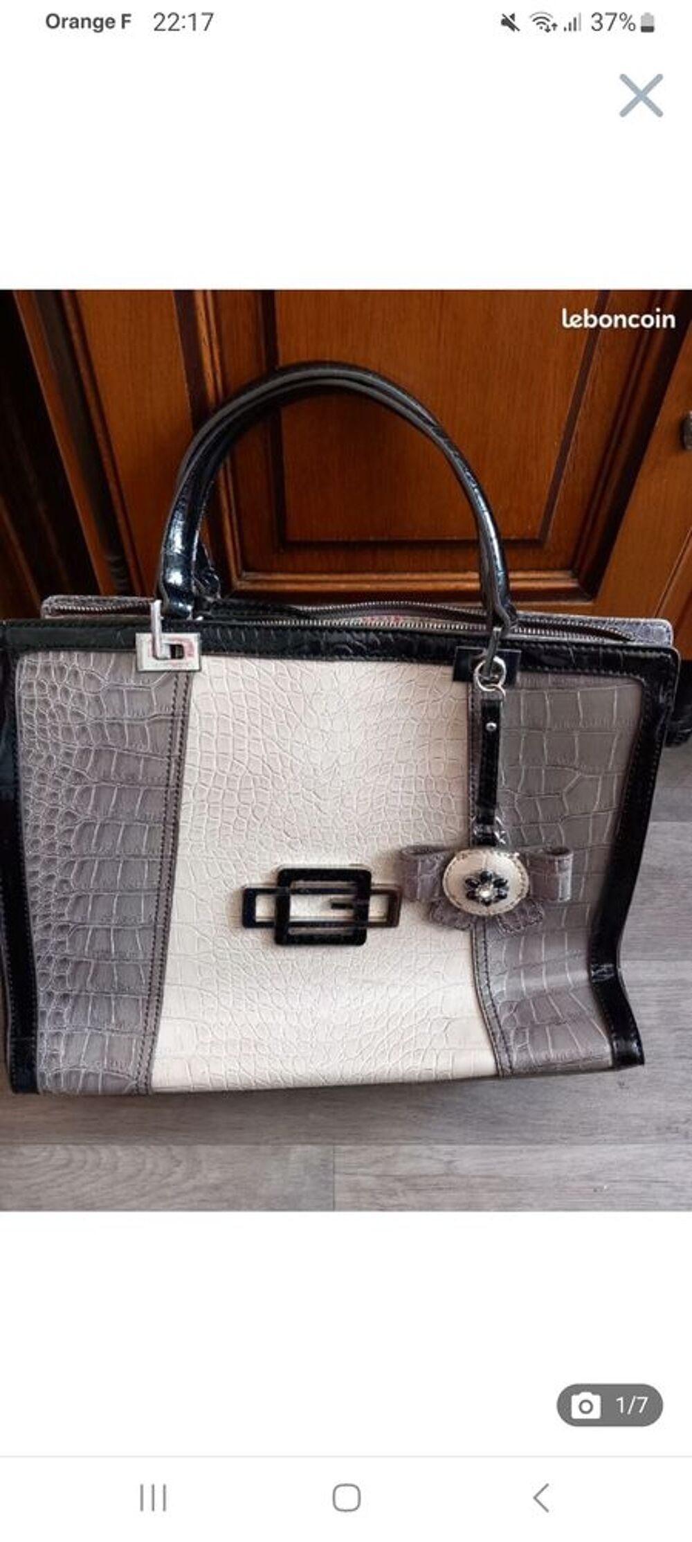 Sac a main en cuir guess neuf Maroquinerie