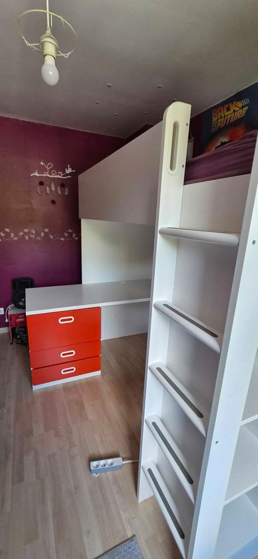 lit mezzanine avec bureau et penderie int&eacute;gr&eacute;e Meubles