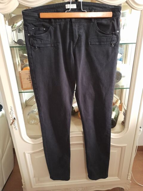 pantalon noir Esprit taille 42 15 Reims (51)
