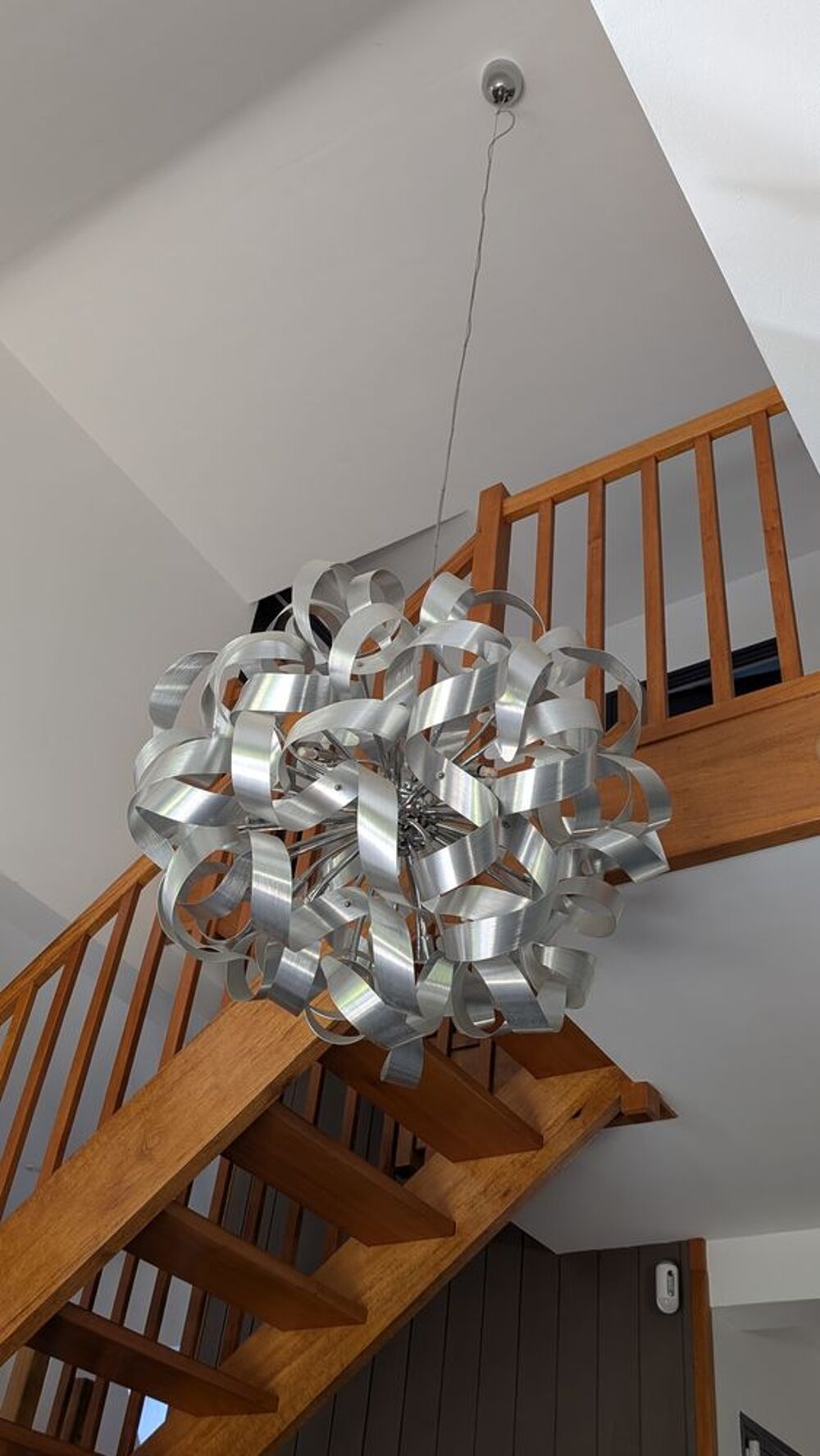 Suspension lumineuse sph&eacute;rique&agrave; rubans 12x led G9 Décoration