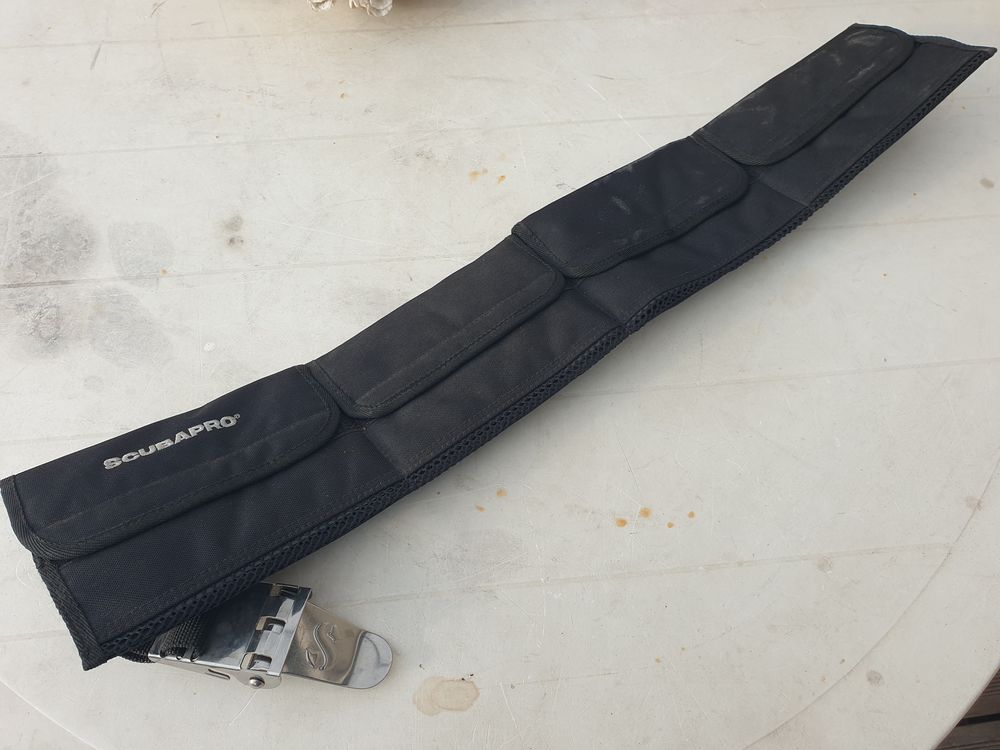Ceinture &agrave; poches SCUBAPRO boucle inox neuve Sports