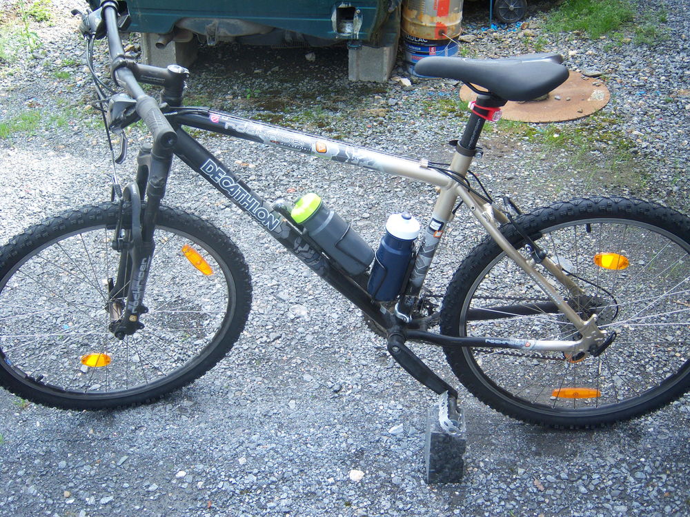 VTT D&eacute;cathlon Rockrider 26" Vélos