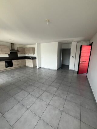  Appartement � vendre 4 pi�ces 81 m�