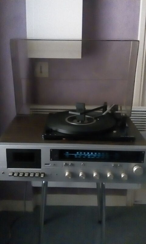 ancien tourne-disque/radio-cassettes 45 L'Aigle (61)