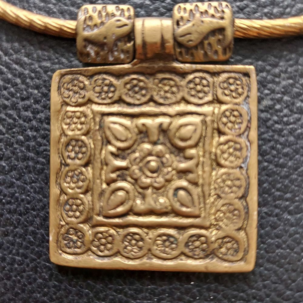 collier indien Bijoux et montres