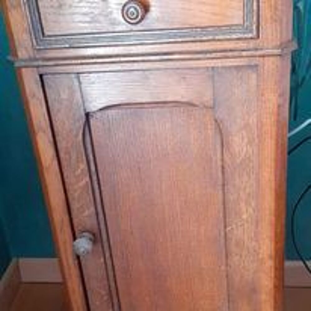 Commode et son chevet anciens dessus en marbre Meubles