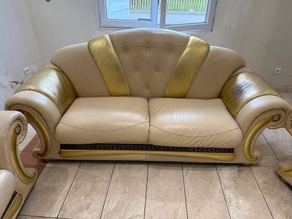 Ensemble salon canap&eacute; cuir avec mobilier Meubles