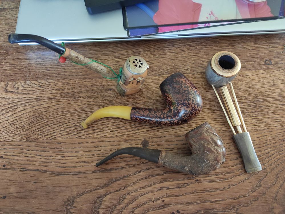 Lot de pipes 