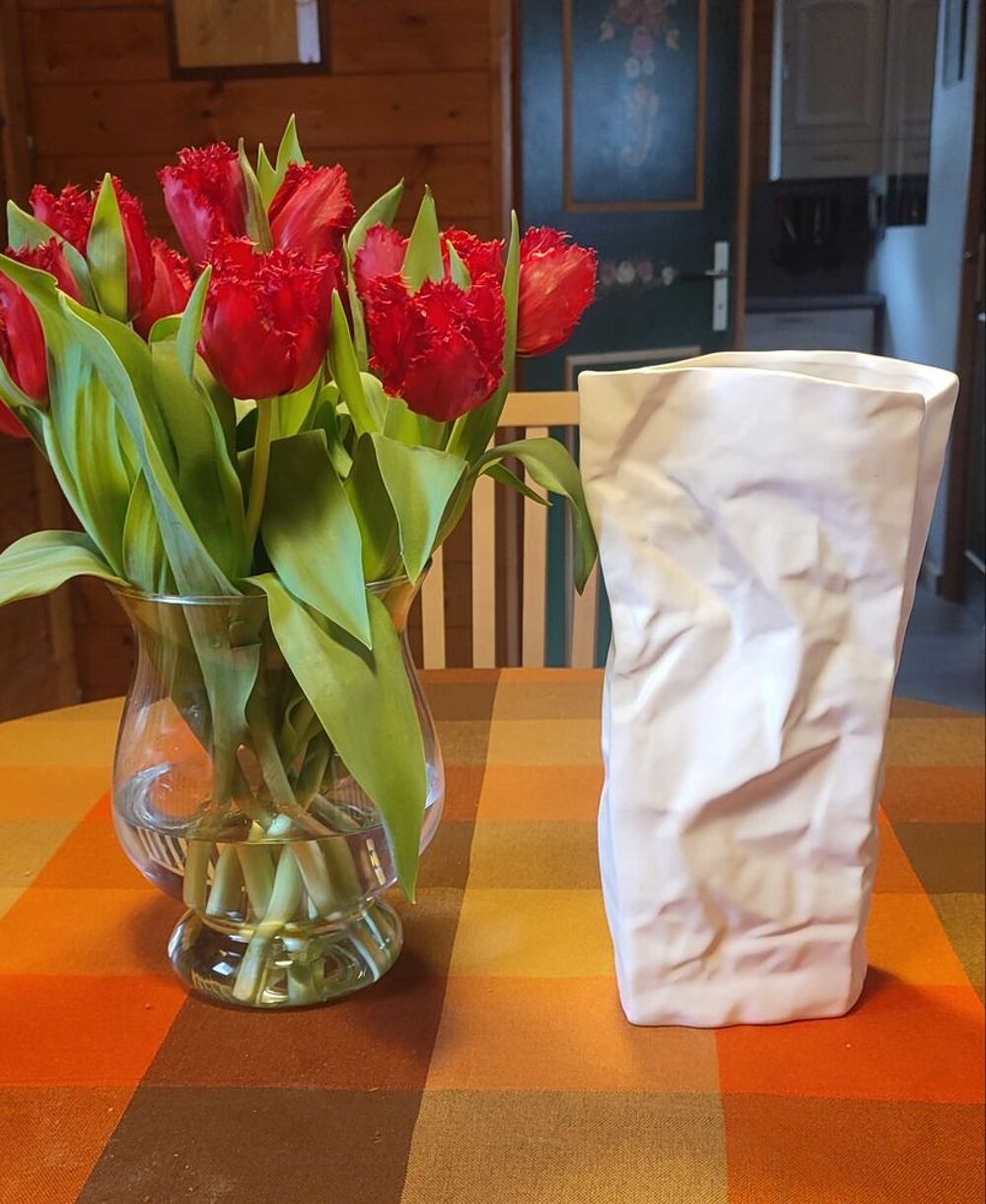 Grand+vase+style+"Kami"+blanc+m&agrave;&cent;t+effet+papier+froiss&eacute; 