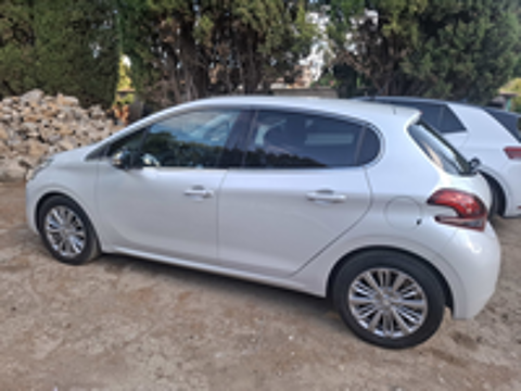 208 PureTech 110ch S&S BVM6 Allure 2018 occasion 11120 Ginestas