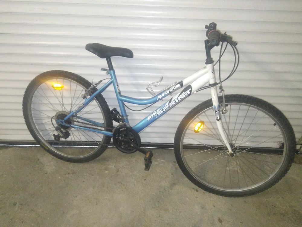 v&eacute;lo femme Sports