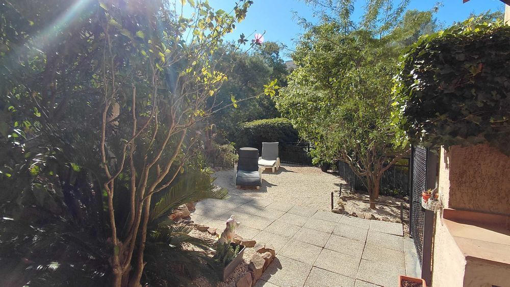 Vente Maison Saint-Raphaël maison T3, 68m2 traversant + loggia 9m2, 2 terrasses, jardin, parking privé Saint-raphaël