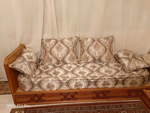 LOT DE 3 STRUCTURES BANQUETTE MAROCAINE SANS MATELAS occasion