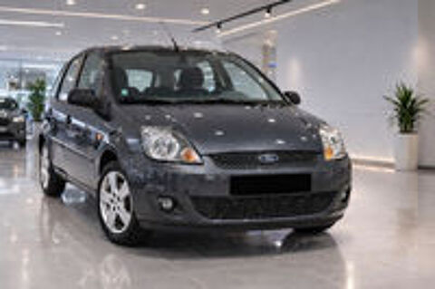 Fiesta 1.3i Ambiente 2006 occasion 06400 Cannes
