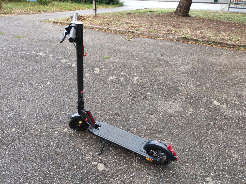Trottinette &eacute;lectrique T855 Sports
