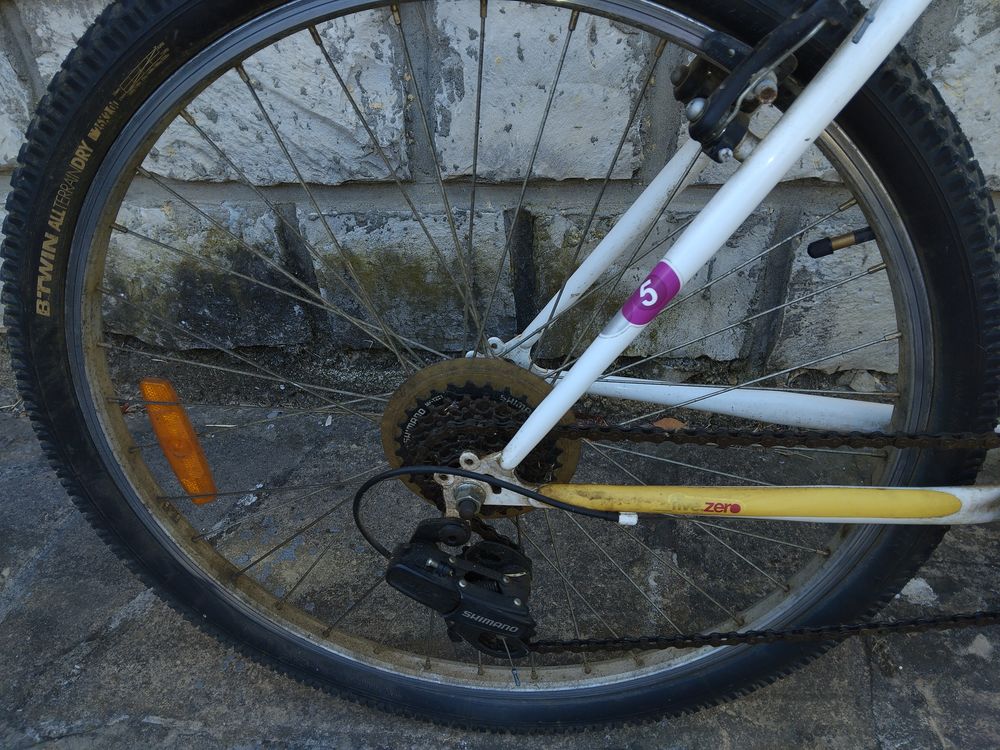 Velo ROCKRIDER BLANC DECATHLON POUR FEMME Vélos