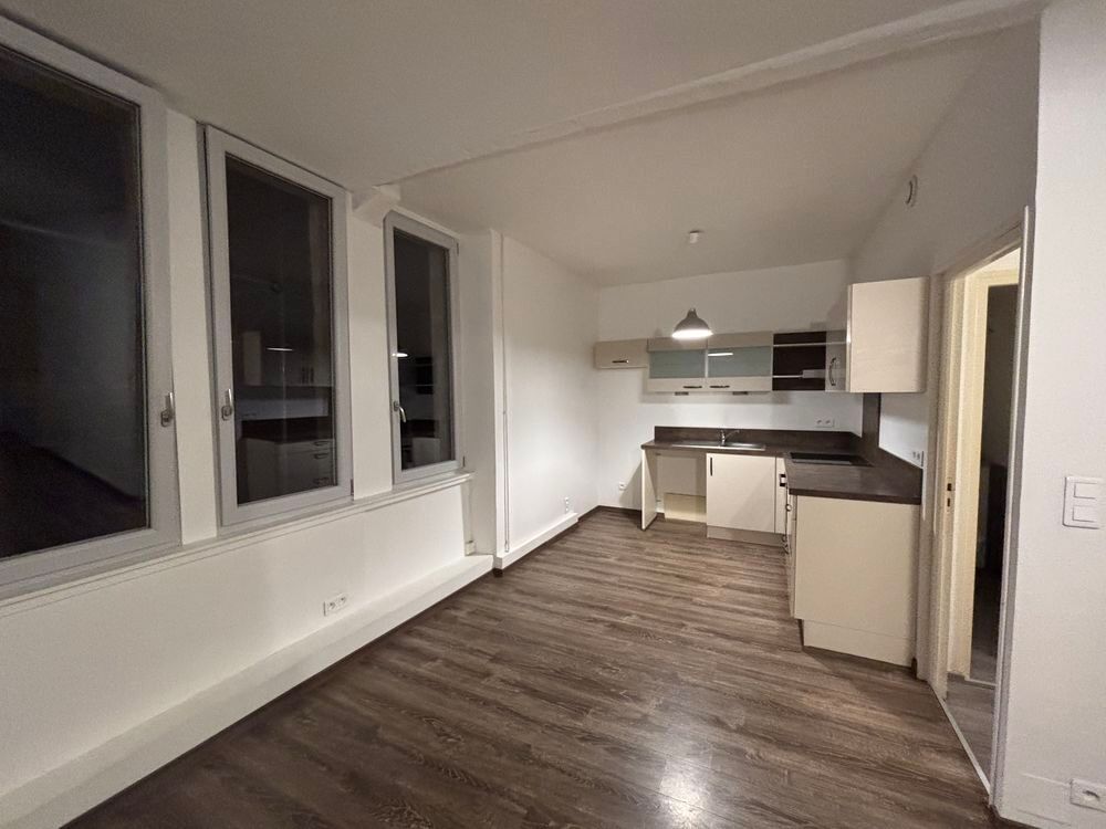 Vente Appartement Appartement T3 situé au centre ville de Dole, rue des Arènes Dole