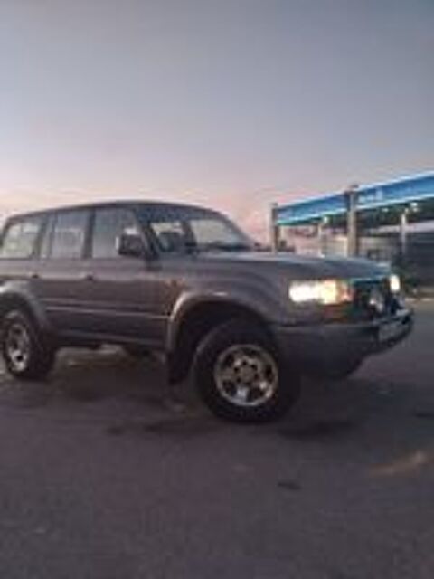 Annonce voiture Toyota Land Cruiser SW 25000 