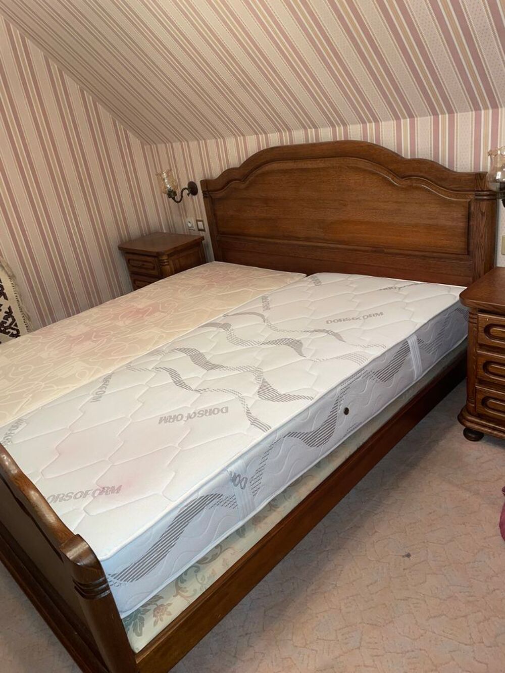 Chambre &agrave; coucher en ch&ecirc;ne massif Meubles