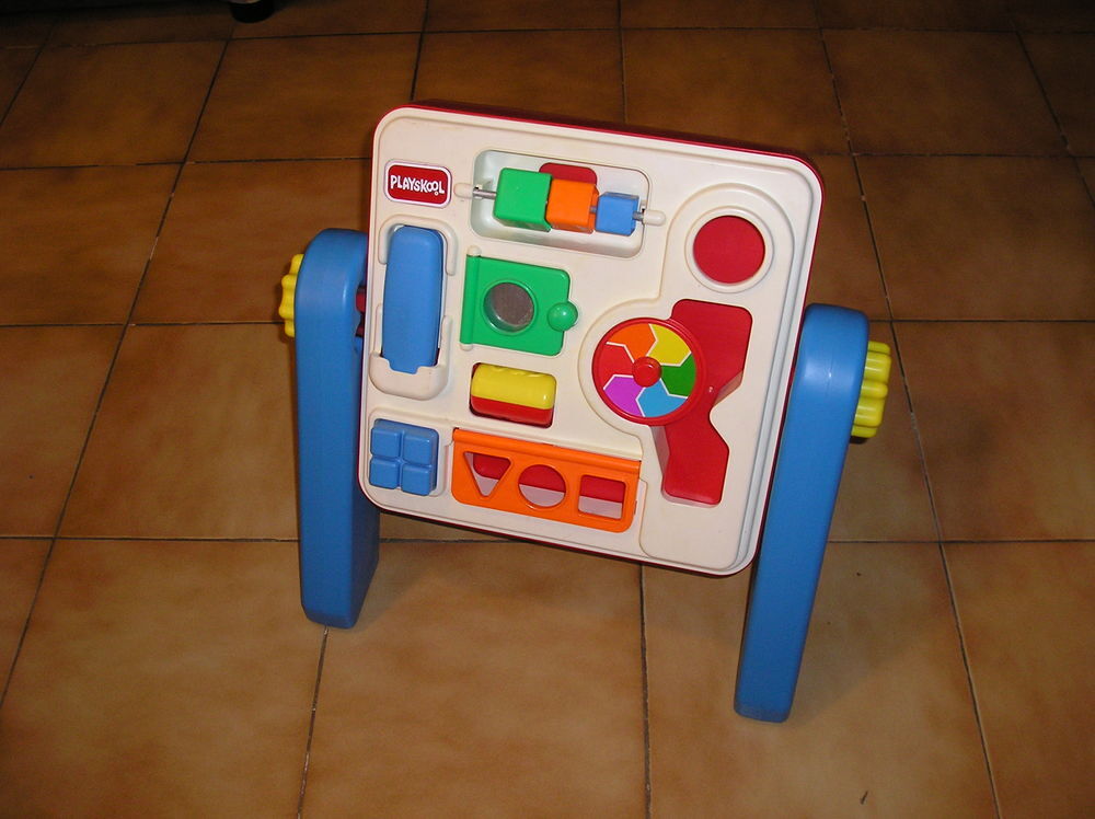 tableau &eacute;ducatif Jeux / jouets