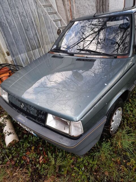 V&eacute;hicules accident&eacute;s V&eacute;hicules accident&eacute;s  occasion Mareuil 24340