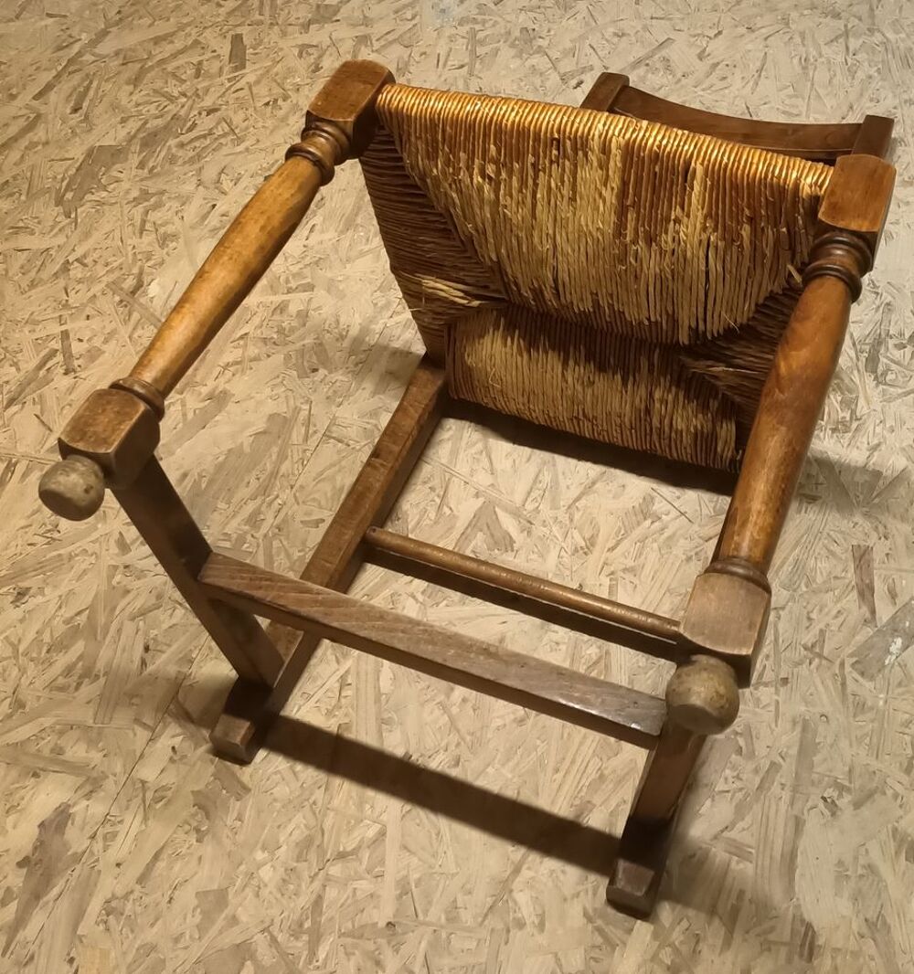 Lot 4 chaises paill&eacute;es dossier haut en TBE Meubles