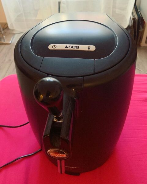 Pompe  bire Seb BeerTender VB310810 Noir 80 Lyon 3 (69)