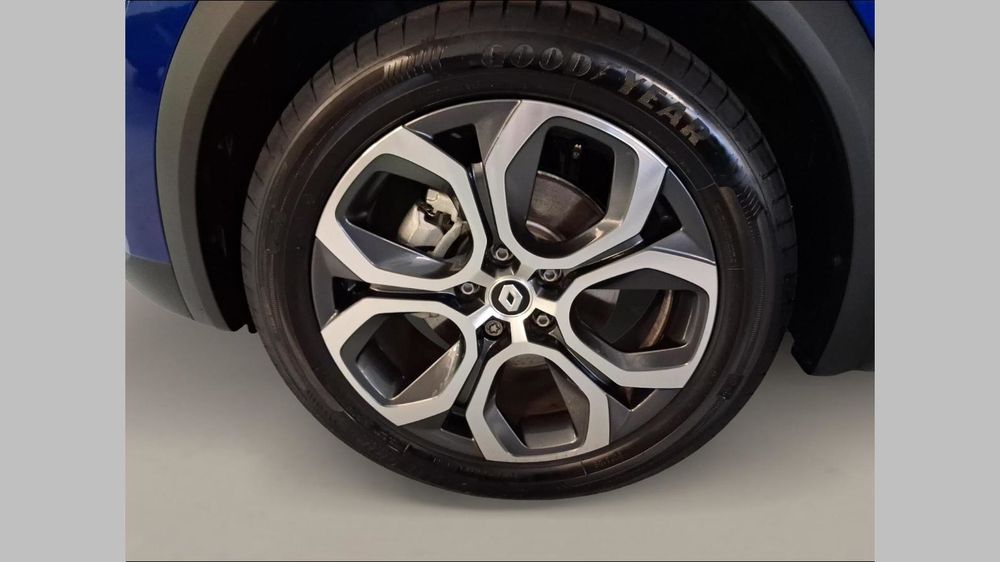 Captur E-Tech full hybrid 145 Techno fast track 2023 occasion 92330 Sceaux