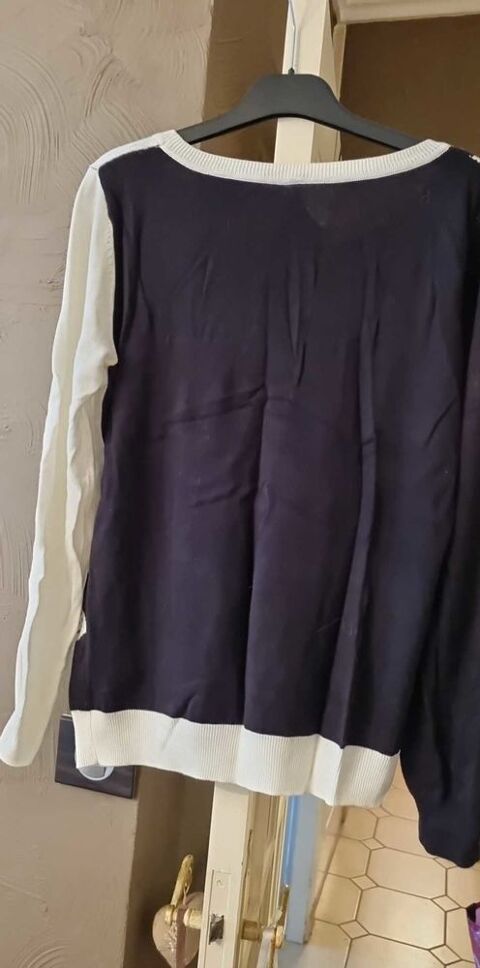 Pull neuf Desigual Taille XL 7 Oullins (69)