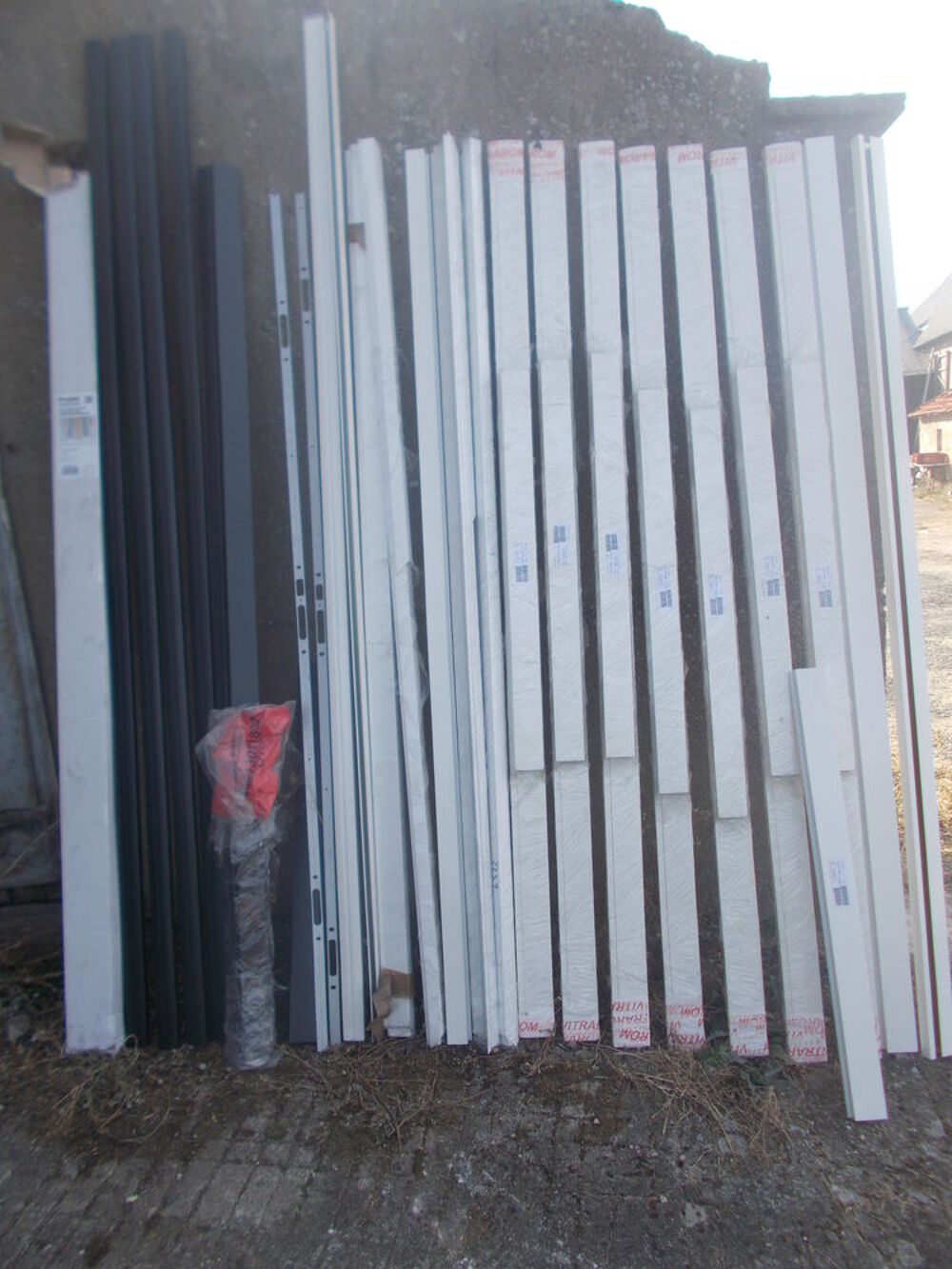 kit rail bois plusieurs lameblanc laqu&eacute; faire prix Bricolage