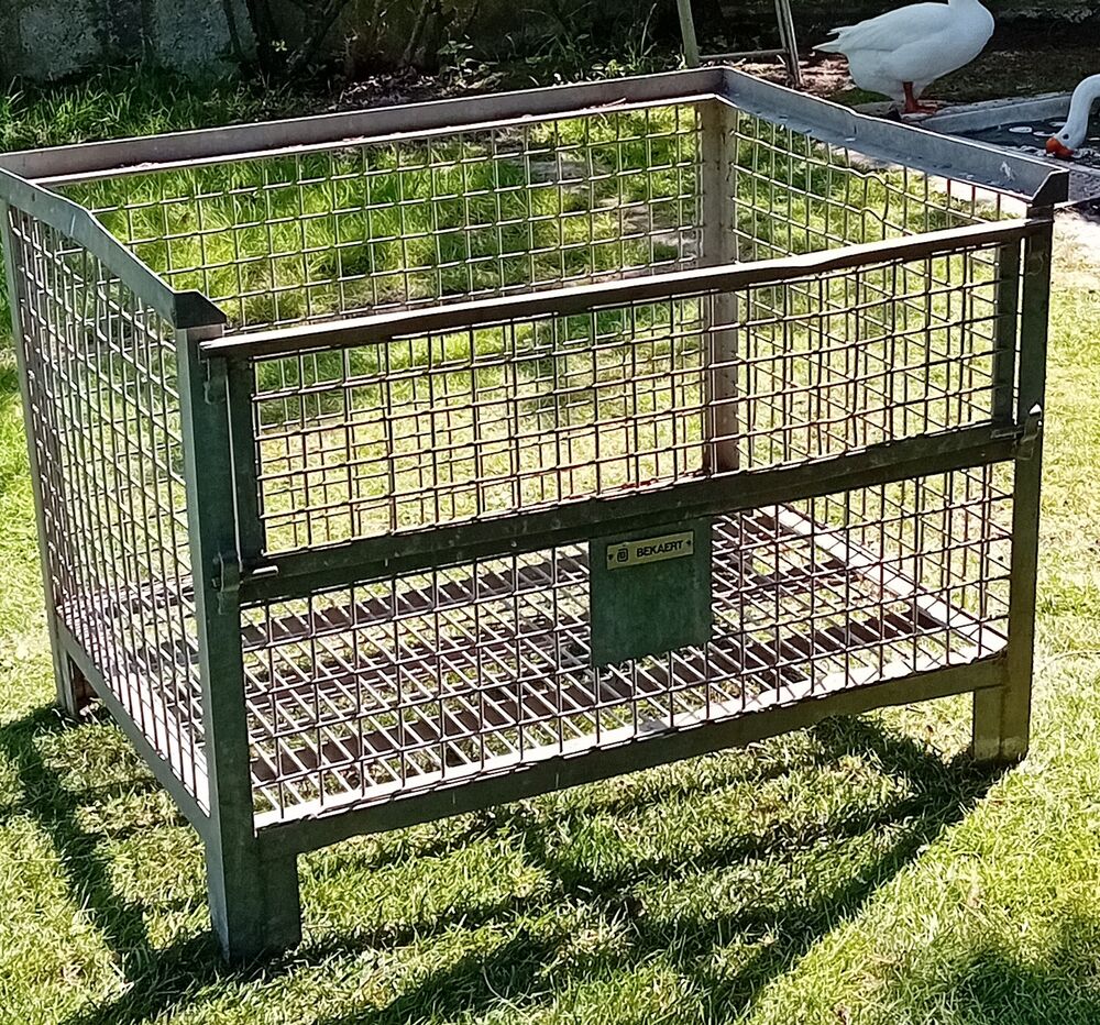 conteneur grillag&eacute; Bricolage