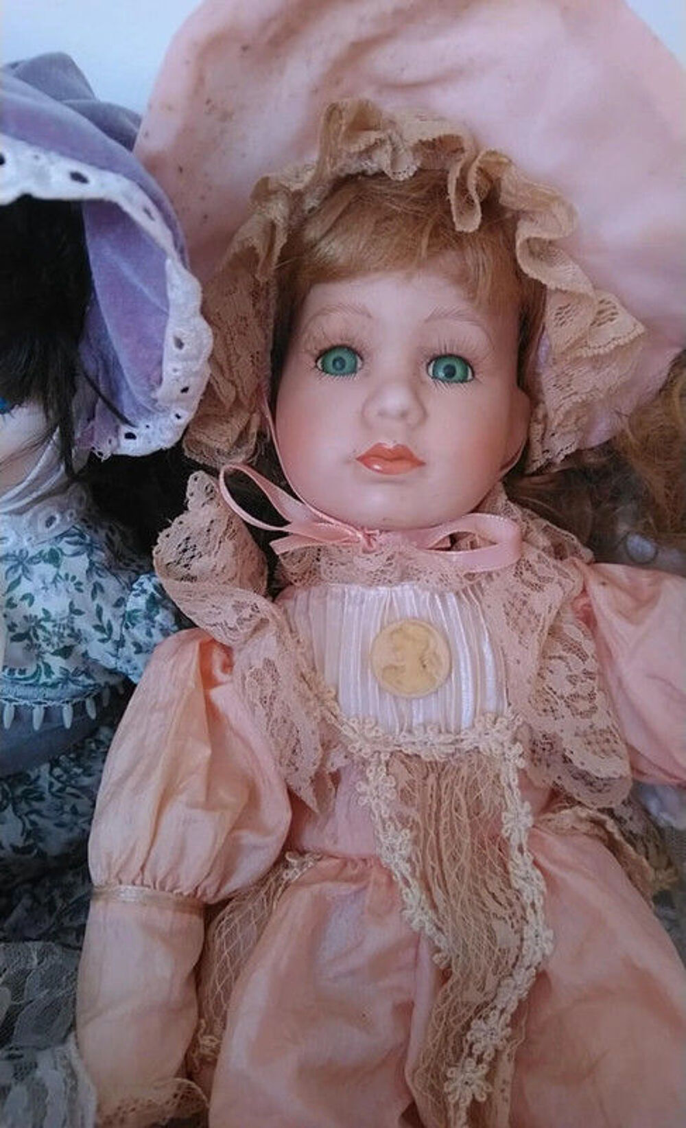 POUPEE HANTEE Jeux / jouets