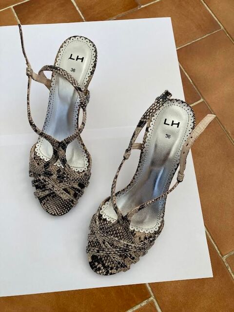 chaussures d't femme toute ouvert faon lzard 
9 Fuveau (13)
