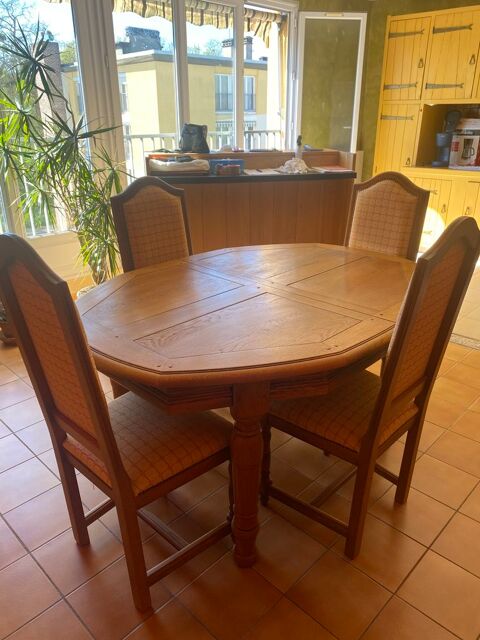 1 table et 6 chaises Breuillet (91)